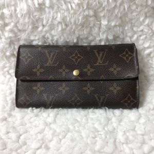 Louis Vuitton Sarah Monogram Wallet